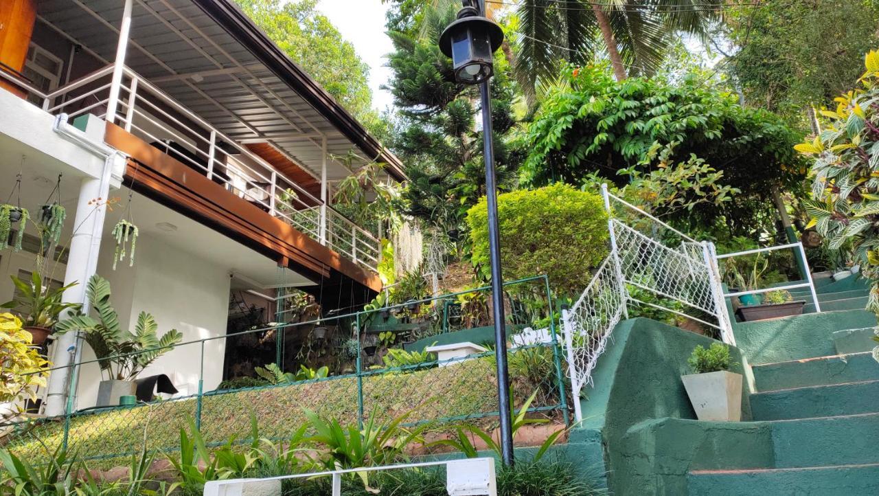 Marvel Hills Kandy Exterior foto