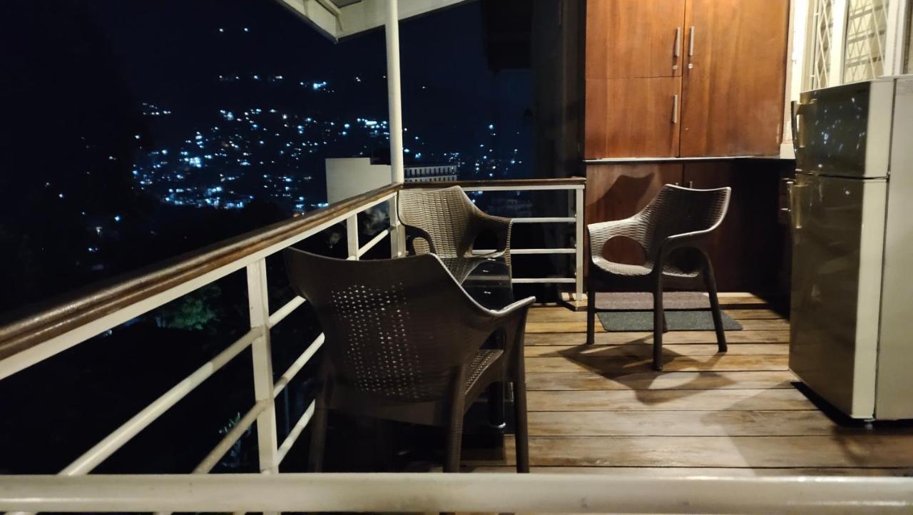 Marvel Hills Kandy Exterior foto